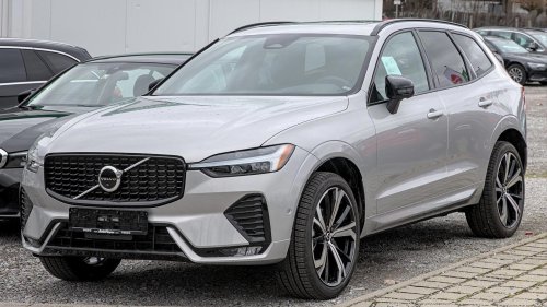 20 'reliable' cars with surprisingly pricey repairs