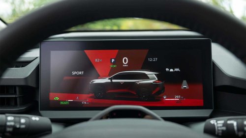 SUV, Toyota, The hybrid SUV Toyota just redesigned to beat every rival at once