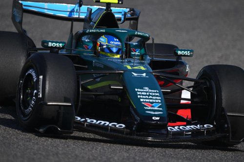 Fernando Alonso contrariado con Aston Martin y Honda: “Tuvimos un problema en la unidad de potencia”