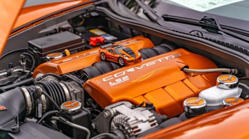 Which Corvette had the LS2 V8?