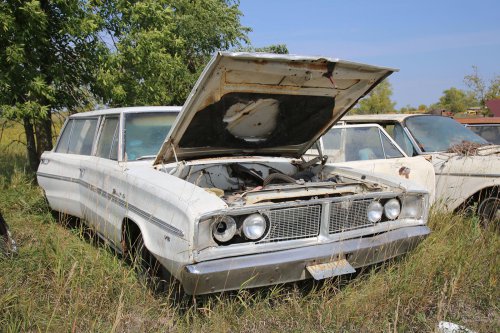 Descubrimientos de desguace de Windy Hill Auto Parts en New London, Minnesota