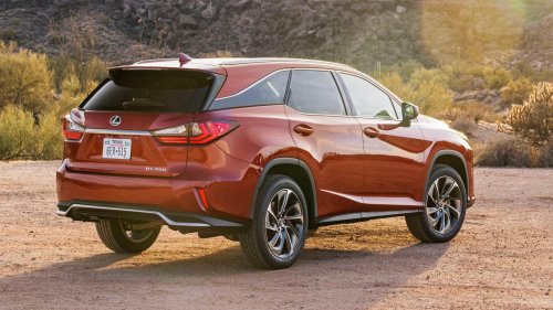 The 10-year-old luxury SUV that still has a better interior than most new cars