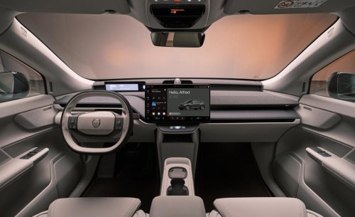 Altavoces integrados en el reposacabezas: ¿qué coches en España llevan este moderno sistema de sonido?