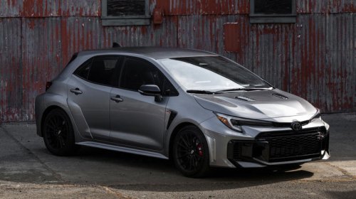 These are the brands that are still selling manuals in 2026
