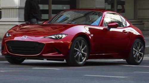 These are the brands that are still selling manuals in 2026