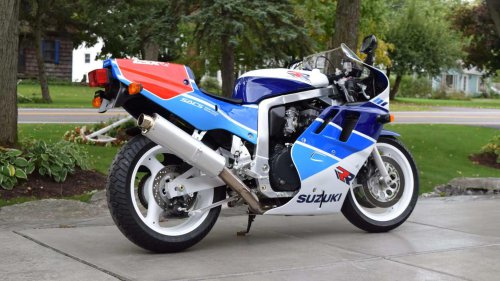 Suzuki built a motorcycle in 1985 that changed everything forever