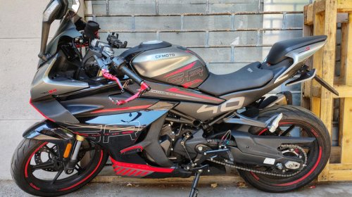 Should you buy a CFMoto or a Kawasaki? 5 things to keep in mind