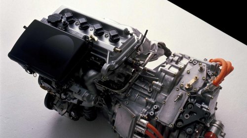 Toyota, Toyota Camry, Toyota Camry Hybrid, 2026 Toyota Camry Hybrid: Boasting a bulletproof, long-lasting engine