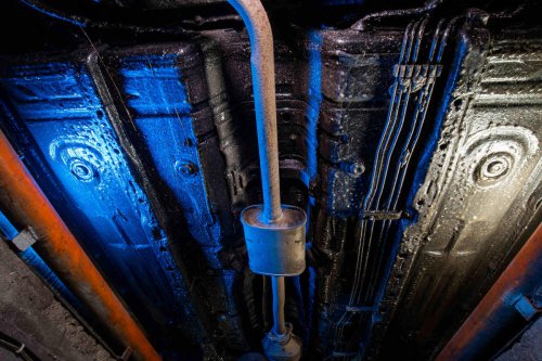 ¿Por qué mi coche diésel echa un montón de humo por el tubo de escape de repente? Tiene una explicación lógica