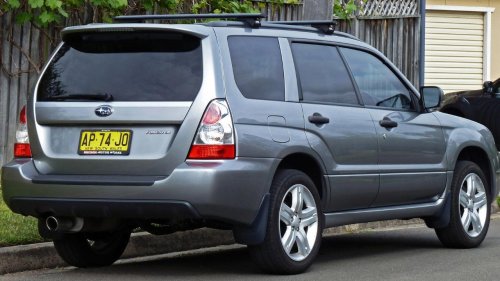 10 sleeper cars that shocked people at the drag strip