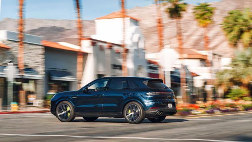 10 luxury hybrids that blend spaciousness with efficiency