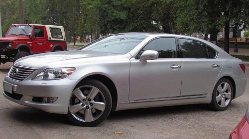 12 cars that still feel premium a decade later