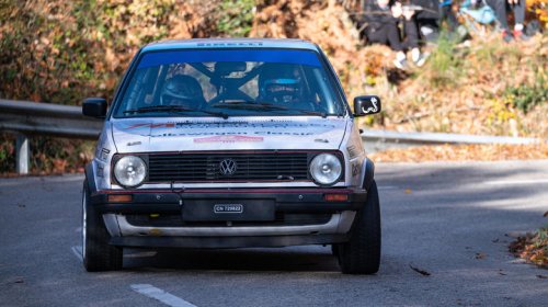 The dropping prices on these collector cars sure do make them tempting