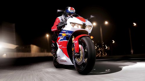 The Japanese sports bike that sets the standard for reliability