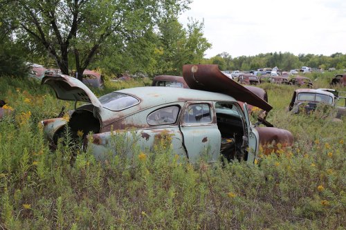 Descubrimientos de desguace de Windy Hill Auto Parts en New London, Minnesota