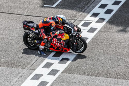 Pedro Acosta y su duro mensaje a KTM que incluye a Marc Márquez y Jorge Martín: "Ducati y Aprilia lideran"