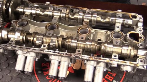 The difference between variable valve timing (VVT) and variable valve lift (VVL), plus how they work