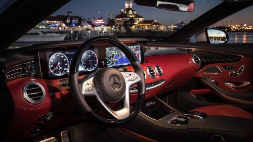 10 luxury cars that don’t collapse in value 5 years later