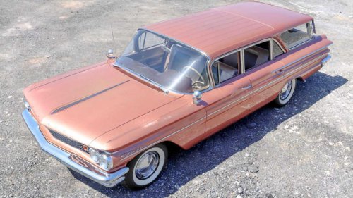 Pontiac stuffed a massive V-8 into a family car before anyone saw the danger