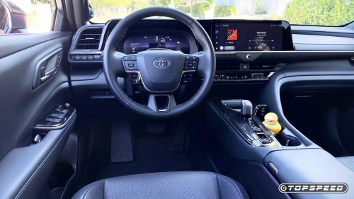 Toyota Crown Signia: A luxurious alternative to traditional premium brands