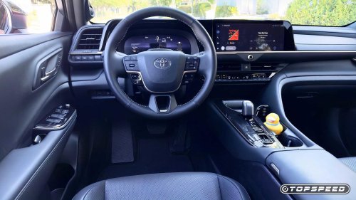 Toyota, Toyota Crown Signia: A luxurious alternative to traditional premium brands