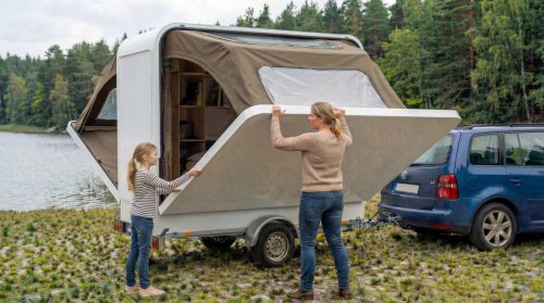 Ni caravana ni tienda de campaña: las ventajas de los dos sistemas en un ligero remolque