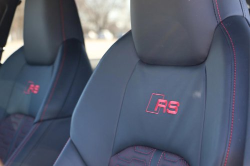 Probamos el Audi RS 6 Performance: El familiar deportivo que conquista el paddock de MotoGP