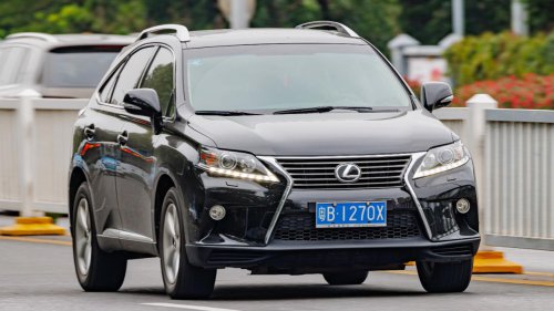 10 SUVs that handle high mileage better than expected