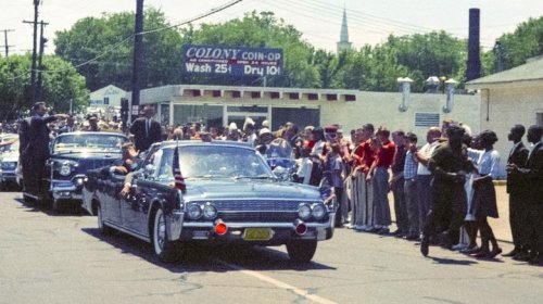 Lincoln | Why JFK's infamous Lincoln Continental was put back into service instead of getting scrapped