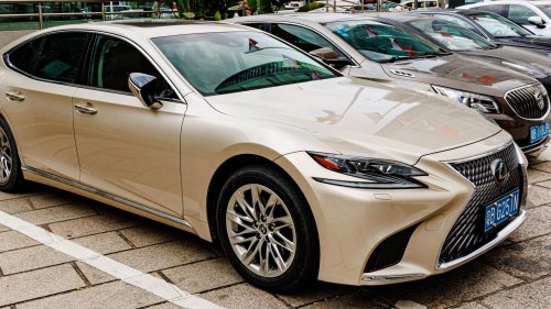 20 luxury brand cars that depreciate the fastest