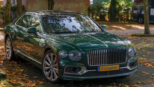 20 luxury brand cars that depreciate the fastest