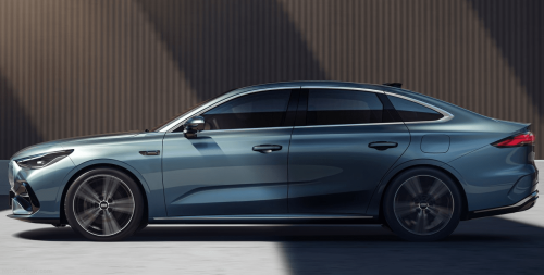 「航続1,700km、充電不要に近い」吉利の次世代ハイブリッドが示す電動化の新解釈