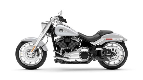 The cruiser that combines old-school character with modern confidence