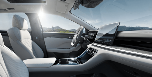 「航続1,700km、充電不要に近い」吉利の次世代ハイブリッドが示す電動化の新解釈