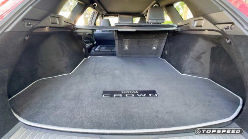 Toyota Crown Signia: A luxurious alternative to traditional premium brands