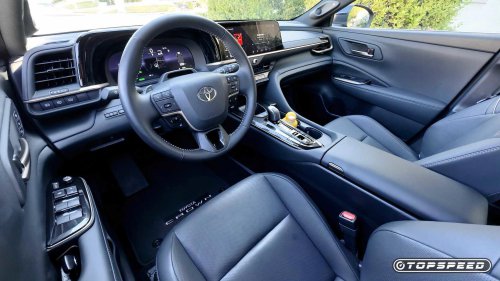 Toyota Crown Signia: A luxurious alternative to traditional premium brands