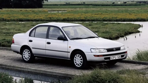Este Toyota Corolla de 1993 ha recorrido 2 millones de kilómetros con todas sus piezas originales