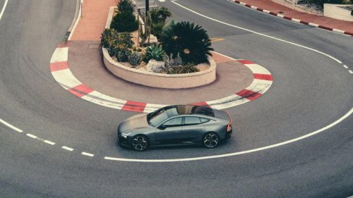 Polestar descarta los híbridos y su CEO lo dice sin rodeos: “El cambio climático es real, solo queremos eléctricos”