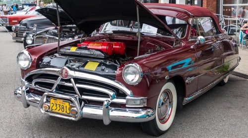 Why Hudson stuck with a straight-6 engine when it already had an 8