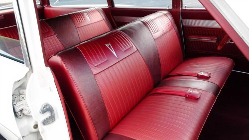 Pontiac made the coolest nine-seater wagons back in the '60s
