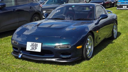 8 vehicles that became icons despite poor early sales