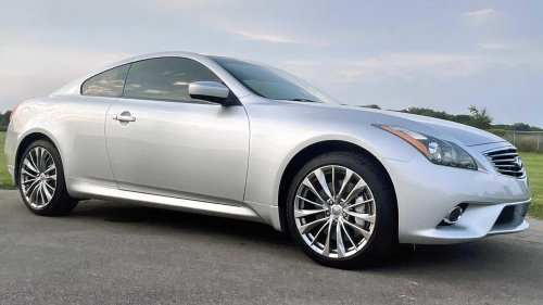 Infiniti G37 coupe: A $15K luxury sleeper with 300 HP