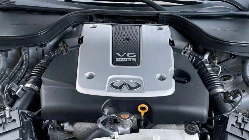 Infiniti G37 coupe: A $15K luxury sleeper with 300 HP