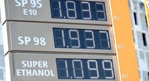 Qué es el superetanol, el combustible casi imposible de encontrar en España pero habitual en Francia