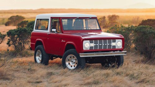 Ford, Restomod company wants to sell 'new' Broncos at Ford dealerships