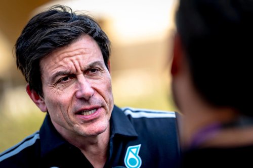 Las 10 cosas que aprendimos del primer día de test de F1 de 2026: Preocupación con Fernando Alonso