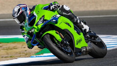 Honda, The Honda sport bike that rivals the Kawasaki Ninja ZX-10R at a lower price