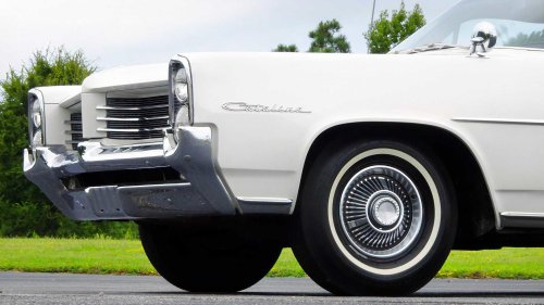 Pontiac made the coolest nine-seater wagons back in the '60s