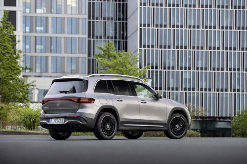 Mercedes, Battery, Mercedes says park outside, your high voltage battery may catch fire