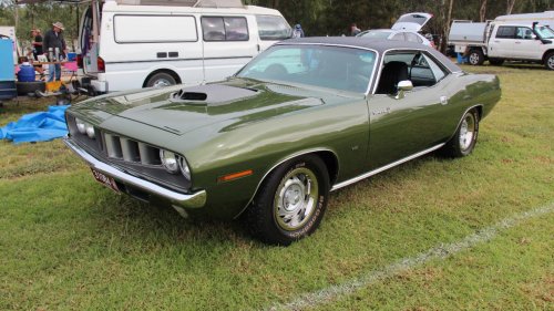 Muscle Cars, 9 vintage muscle cars that were built for straight-line speed